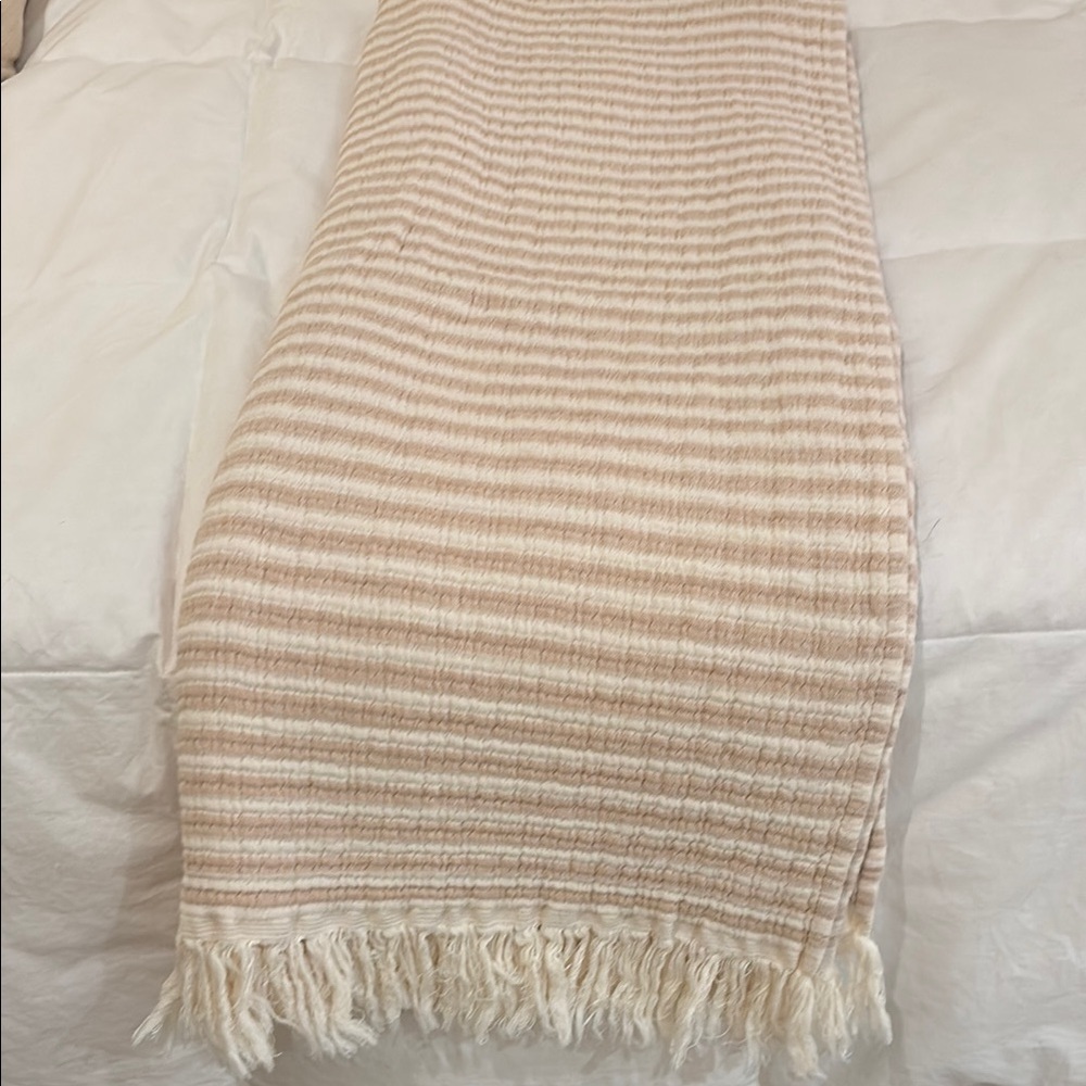 Texteis Penedo 100% cotton Striped Fringe Throw Blanket